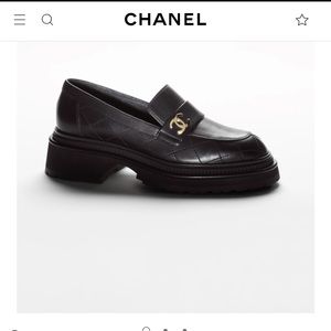 Obsoletely elegant Chanel Moccasins